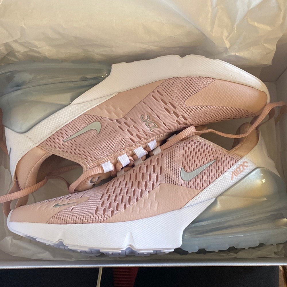 Pink Air Max 270